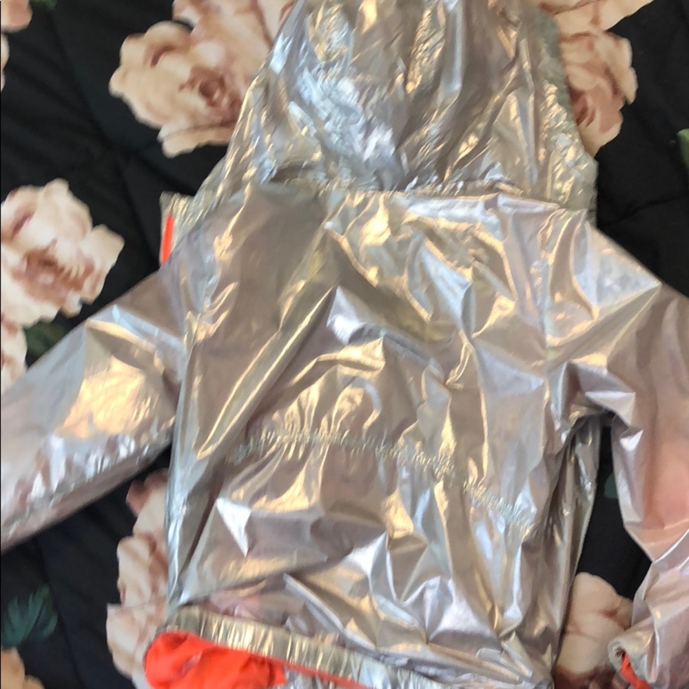 Jacket - Picture 3 of 3